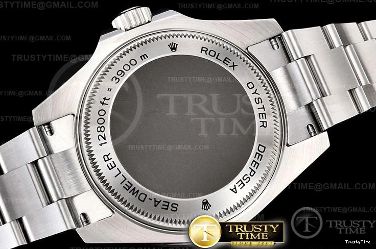 0719 ROLSD093 – Deep Sea Dweller Black Contemporary 1015